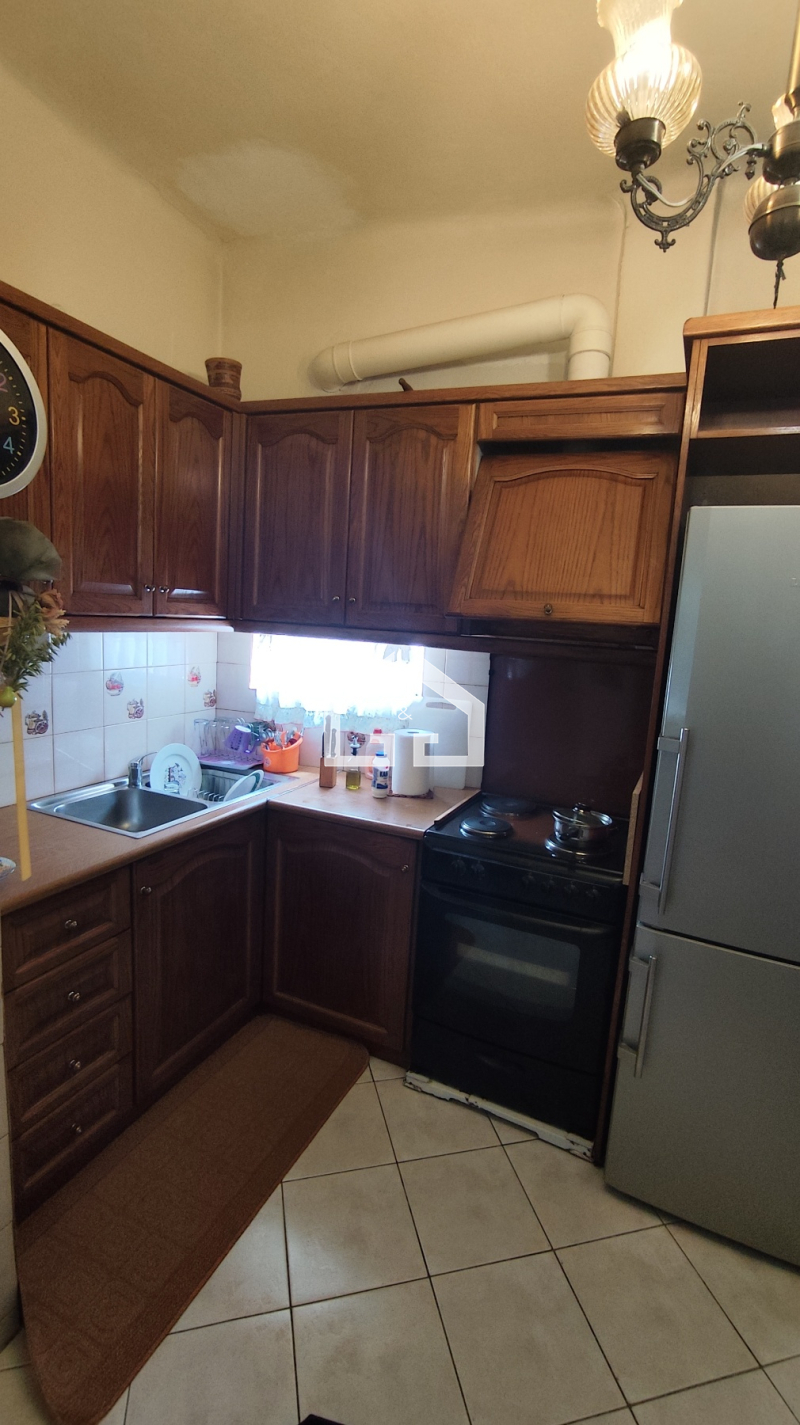 property-img