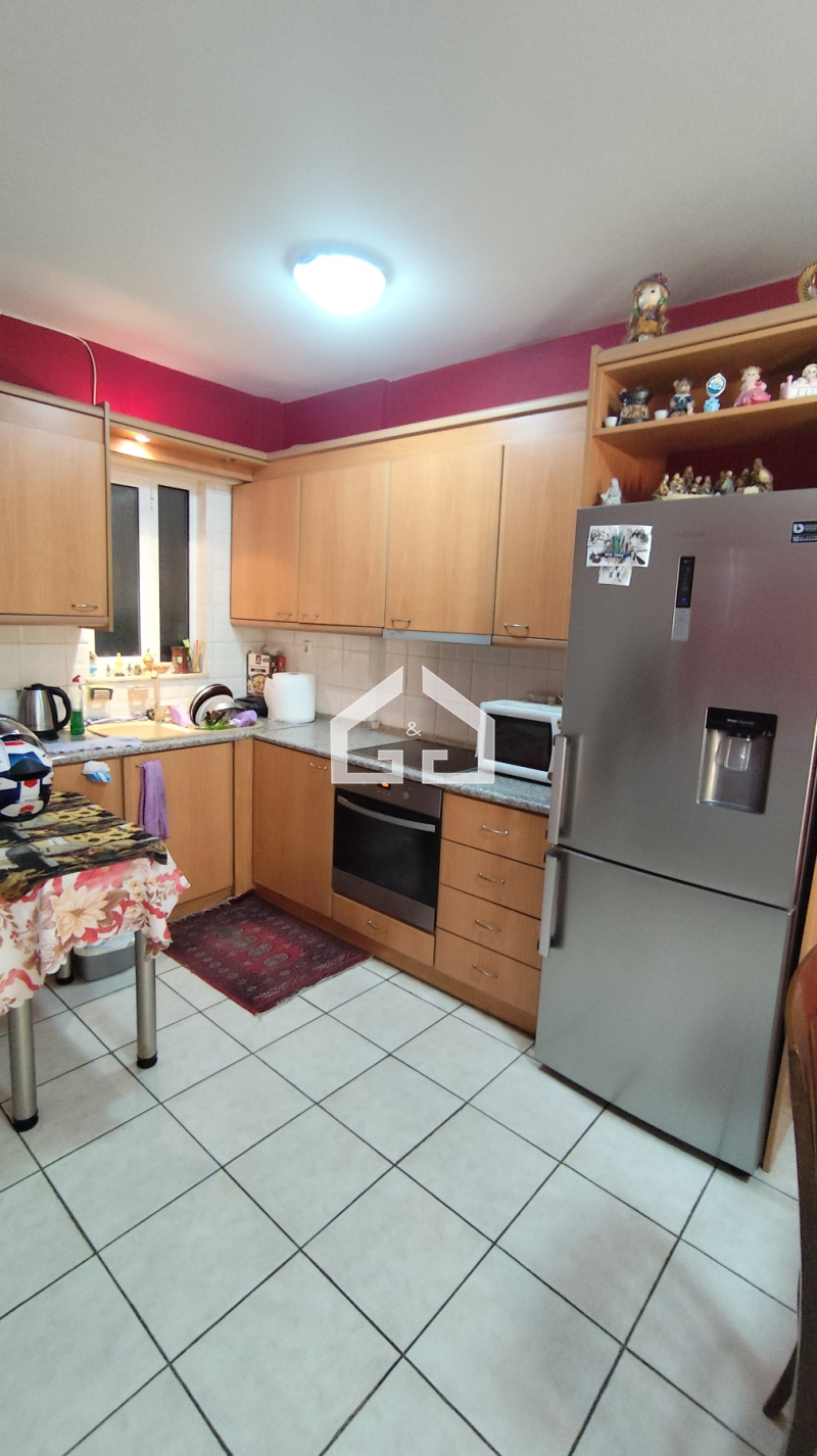 property-img